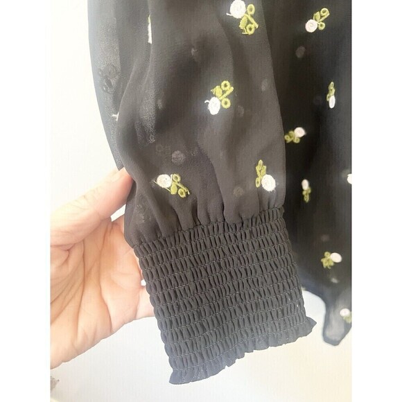 CABI #5338 Black Sheer Floral Embroiderd 3/4 Sleeve High Neck Top SIZE Small - Picture 7 of 11